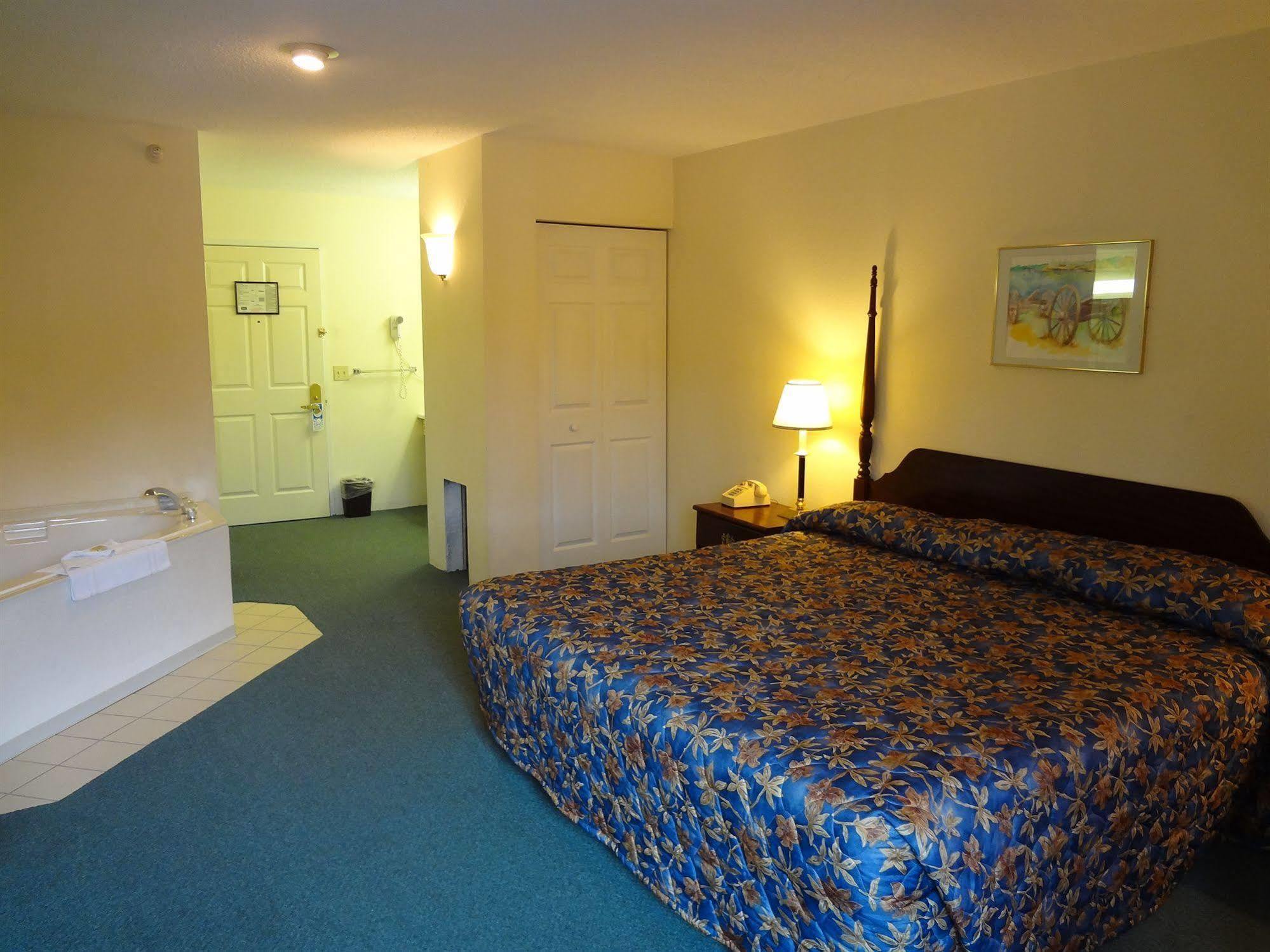 Voyager Inn เซนต์อิกเนซ ภายนอก รูปภาพ